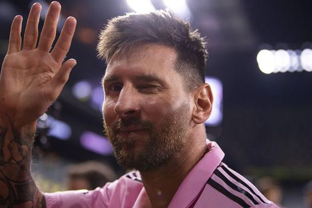 Messi volta a marcar e ganha primeiro título nos EUA (vídeos e fotos)