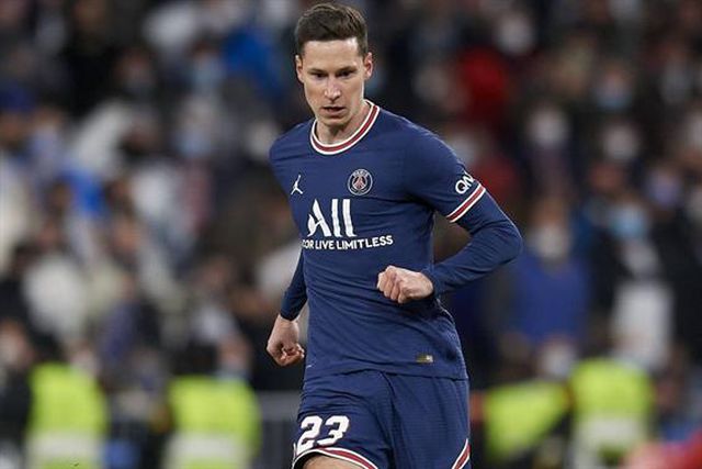 Sete homens detidos antes de assalto a casa de ex-Benfica