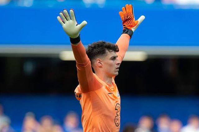 Kepa 'substitui' Courtois no Real Madrid