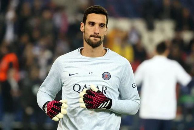 Sergio Rico quer «voltar ao futebol»