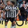 Newcastle 'esmaga' Aston Villa com reforços em destaque