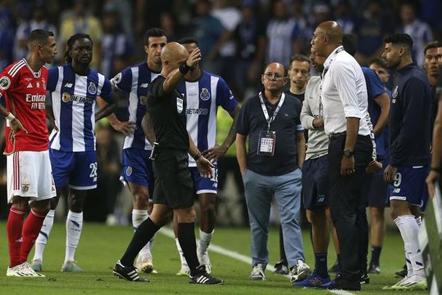 A análise de Duarte Gomes aos casos do clássico