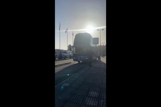 Gritou-se Benfica na chegada do autocarro do FC Porto