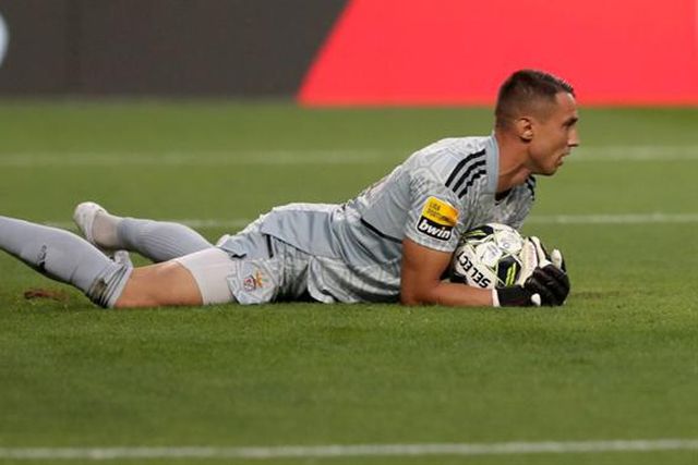 Vlachodimos faz marcha-atrás e vai à luta