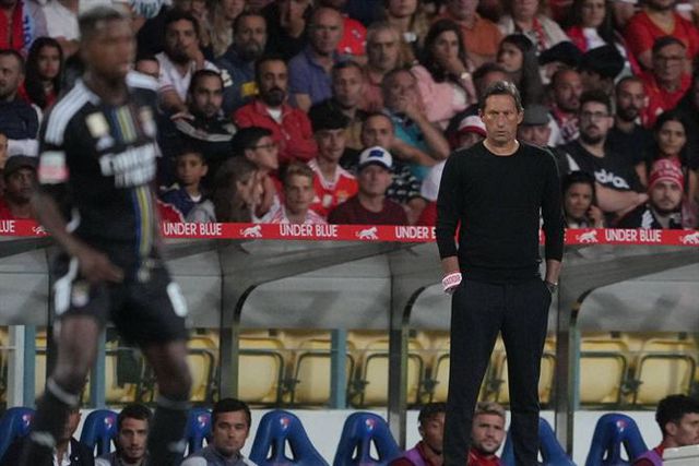 A explicação de Schmidt para Neres e Vlachodimos (que ainda pode sair!)