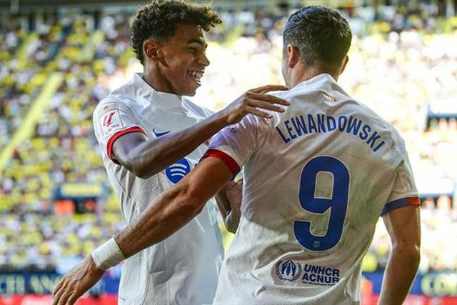 Xavi rendido a ‘joia’ de 16 anos: «É titular e não é por capricho do treinador»