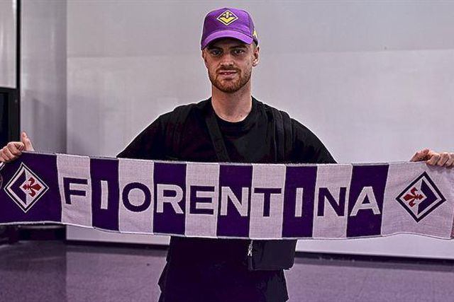 Oficial: esteve na mira do Benfica e reforça ataque