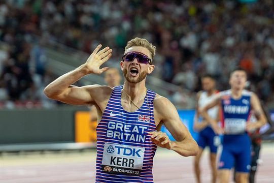 Josh Kerr campeão do Mundo nos 1500 metros (e Isaac Nader no 12.º lugar)