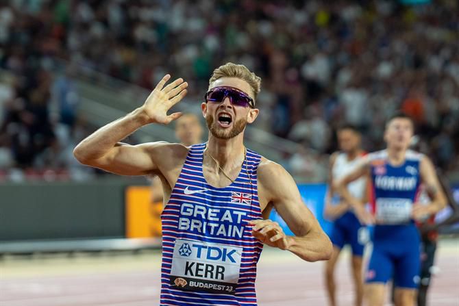 Josh Kerr campeão do Mundo nos 1500 metros (e Isaac Nader no 12.º lugar)