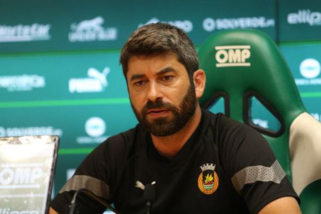 «Interesse do FC Porto em Guga e Costinha? Não tem de haver conversa nenhuma»