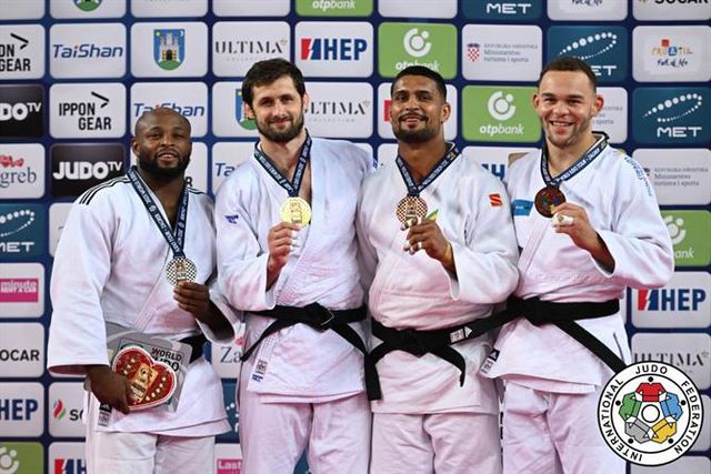 Jorge Fonseca: «É a medalha do sofrimento e treino»