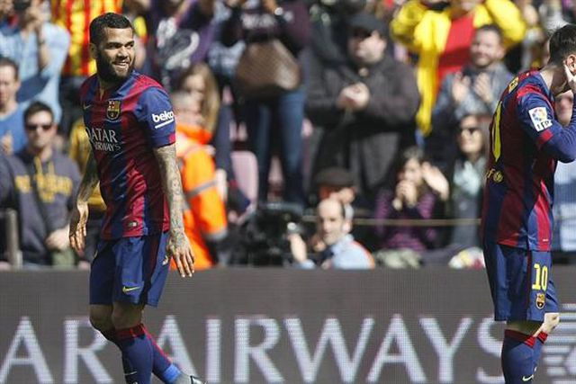 Messi iguala número de títulos de Daniel Alves