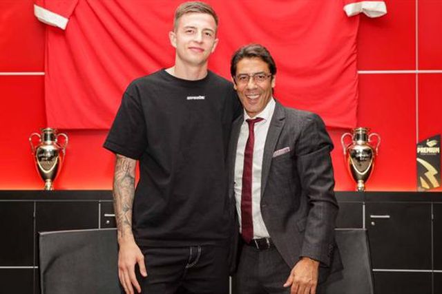 Oficial: Trubin é reforço!