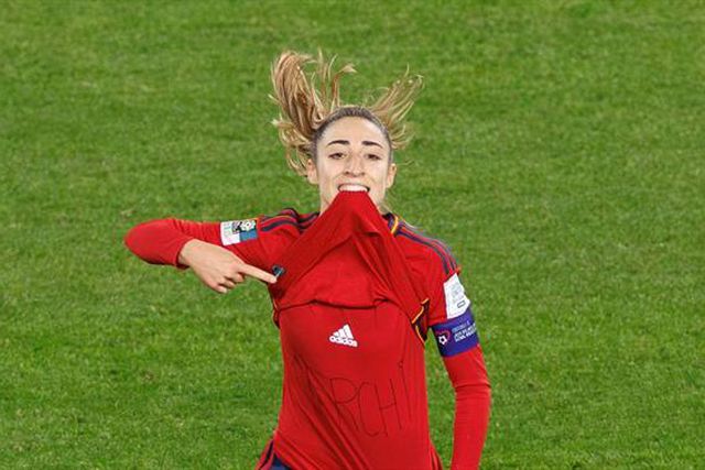 O que tem Carmona em comum com Iniesta? (vídeo)