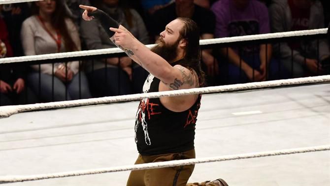 Mais Desporto Estrela da WWE morre aos 36 anos