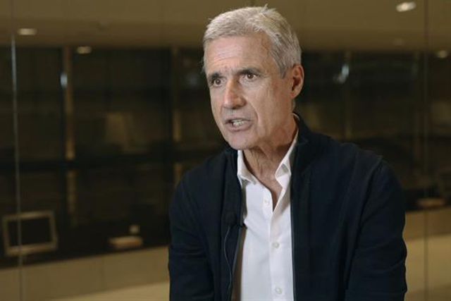 «Poderá haver quatro ou cinco candidatos ao título. Nós assumimo-nos também»