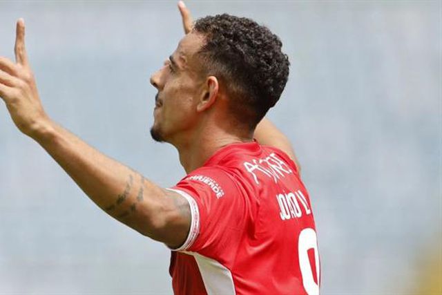 Santa Clara vence Lank Vilaverdense