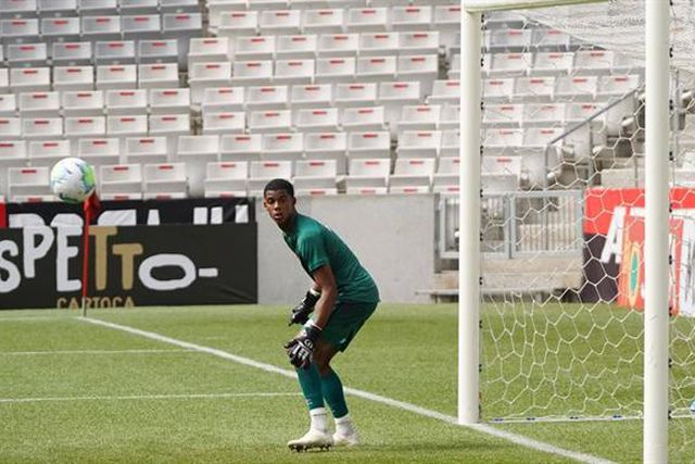Cayo Fellipe emprestado pelo Fluminense