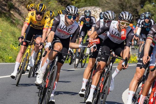 Rui Oliveira caiu e arrisca noite mal dormida