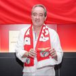 Paulo Almeida continua no comando da equipa feminina do Benfica