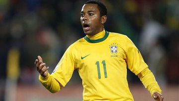 Tribunal nega recurso a Robinho e faz avançar condenação por violação