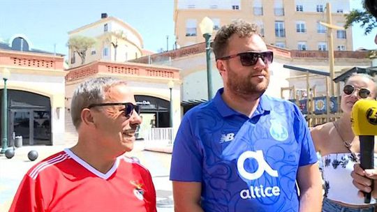 Adeptos do Benfica e do FC Porto 'picam-se' com Taremi e Jonas (vídeo)