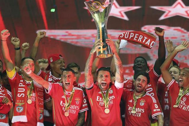 Supertaça dá liderança nos títulos