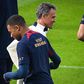 Luis Enrique confirma «boa forma» de Mbappé