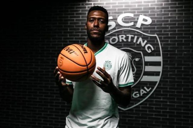 Michael Moore no Sporting