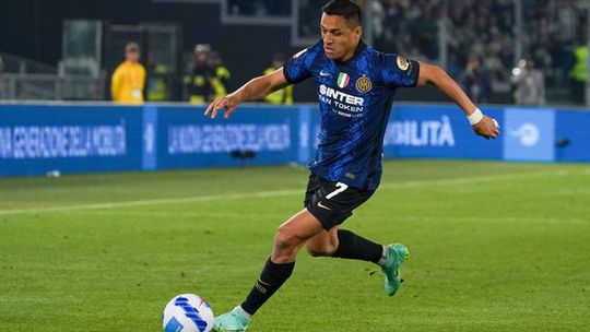 Alexis Sánchez já em Itália para voltar  aos 'nerazzurri' (vídeo)