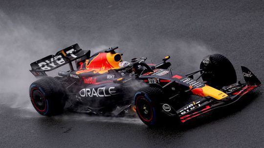 Chuva pára Grande Prémio dos Países Baixos! Verstappen está na frente...