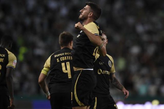 Alvalade levanta-se por Paulinhoooooooooooo... (veja o golo)