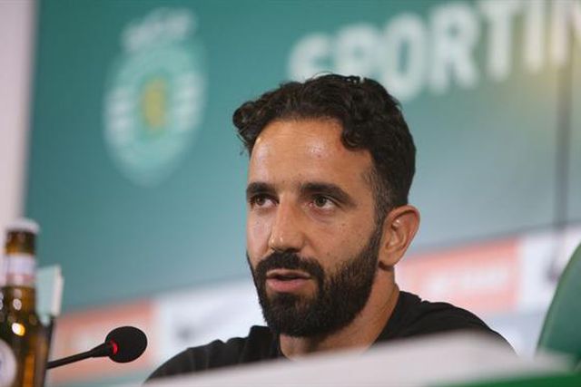 O valente abrir de olhos de Amorim aos seus jogadores