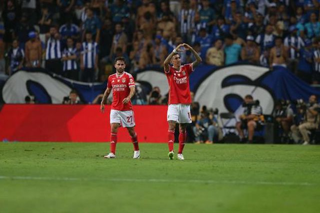 Foi assim que o Benfica inaugurou o marcador em Aveiro (veja o golo)
