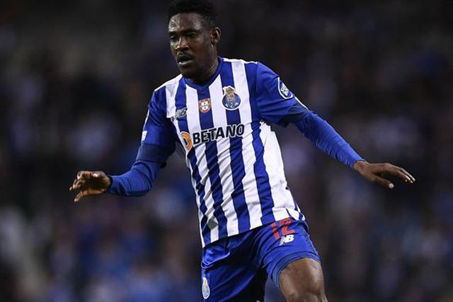 Nottingham Forest avança por Zaidu, sucessor está definido