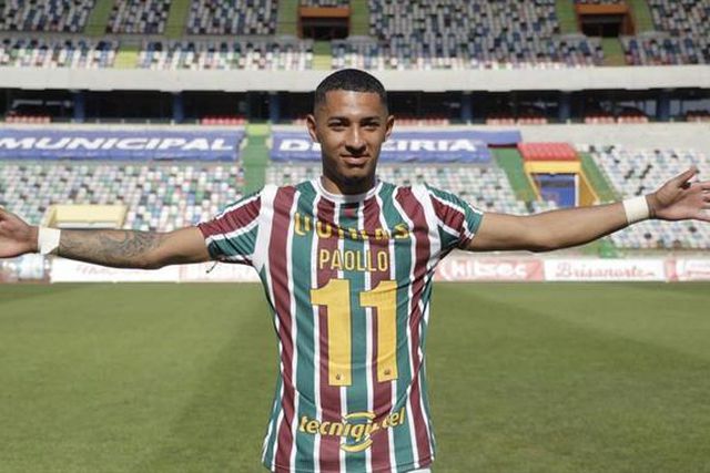 Avançado que jogou no Farense e no E. Amadora perde a vida em acidente de viação