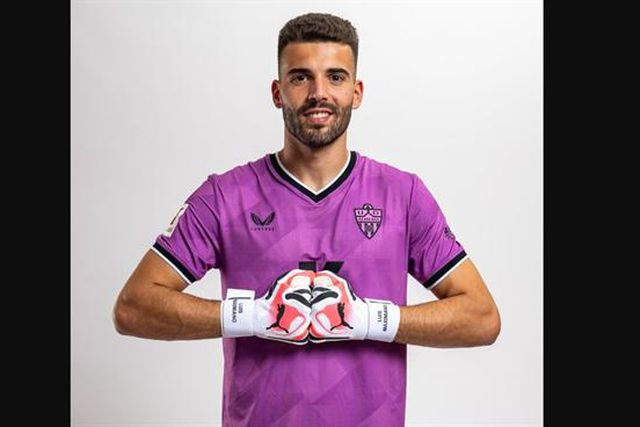 Oficial: Luís Maximiano regressa a Espanha