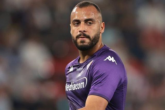 Pai de Arthur Cabral confirma avançado na Luz: «Vai honrar a camisola»