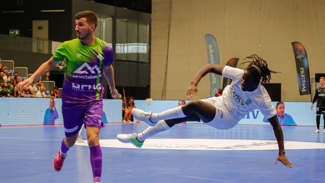 Sporting termina com vitória o Internacional Masters Futsal