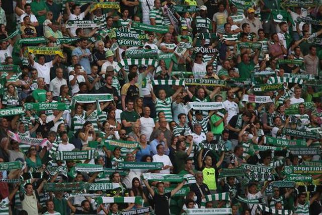 Pirotecnia de volta a Alvalade