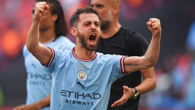 Oficial: Bernardo Silva renova contrato