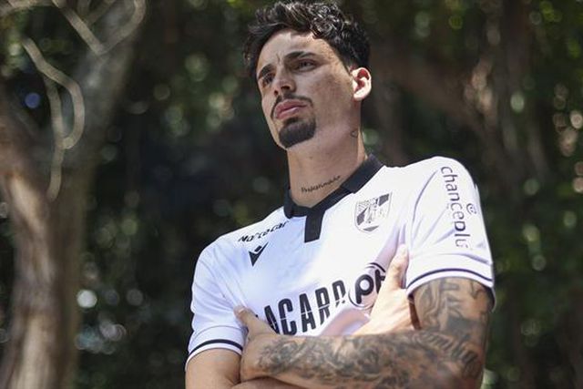 Oficial: Calegari assina até 2026 e começa na equipa B