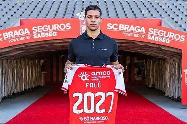 Miguel Falé cedido ao Castellón