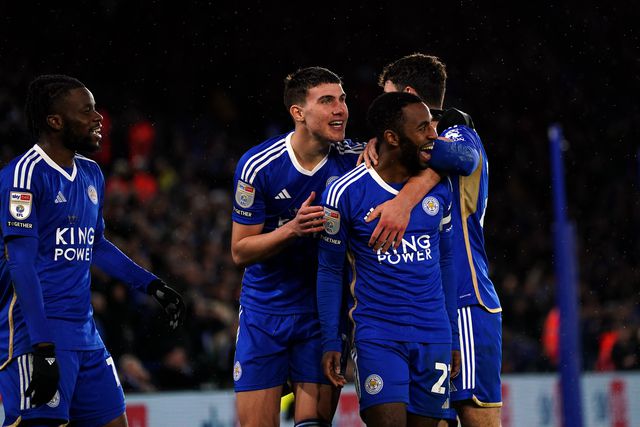 Ricardo Pereira marca e assiste na vitória do Leicester City