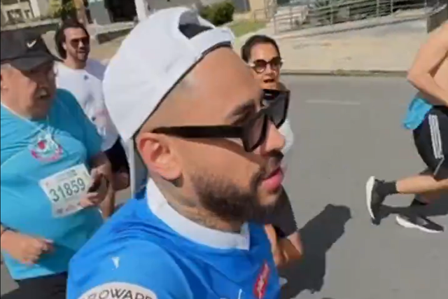 Mesmo lesionado, sósia de Neymar corre na São Silvestre (vídeo)