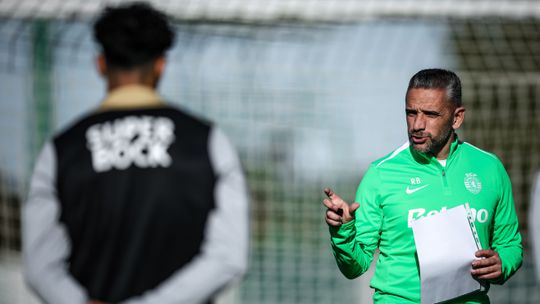 Sporting: primeiro treino do ano sem boas notícias para Rui Borges