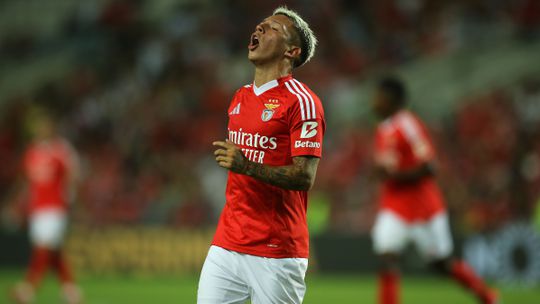 Benfica: Prestianni titular na equipa B