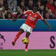 Issa Kaboré, lateral-direito burquinês em ação pelo Benfica