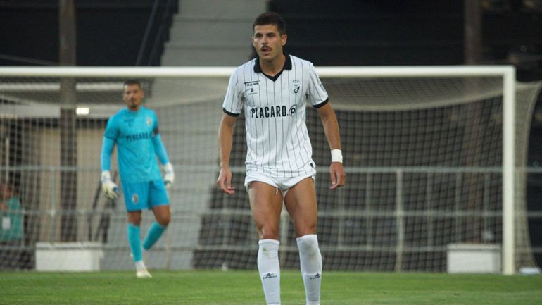 Farense: Levante em contactos por Marco Moreno