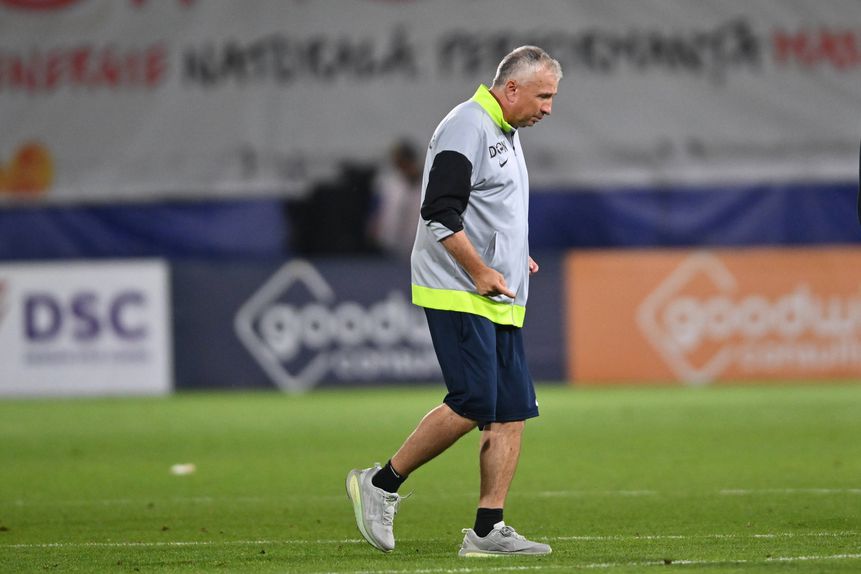 Dan Petrescu em agosto num jogo frente ao SC Braga